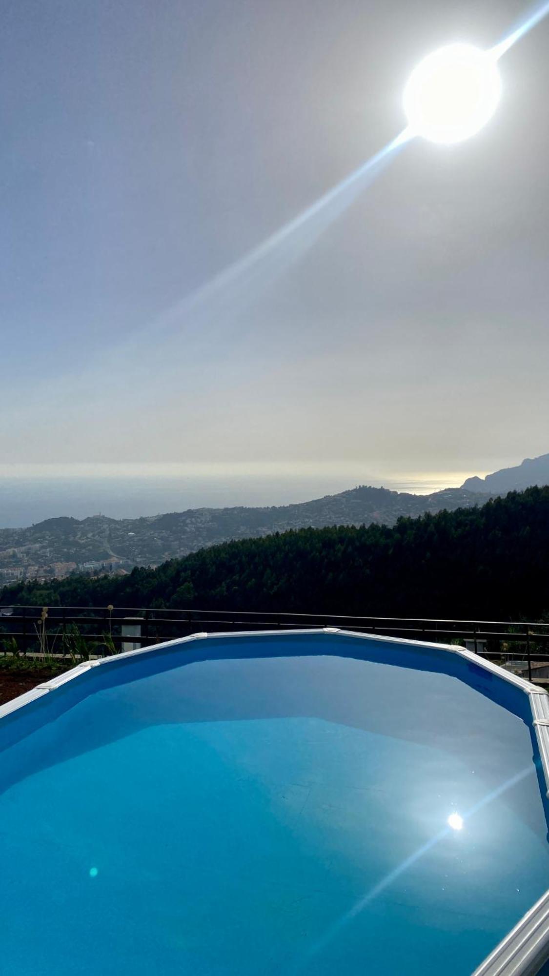 Geek - Open Space - 5m From 5 Attractions - Pool Year Round, Dining Pergola, Barbecue - Matrix Villaer *