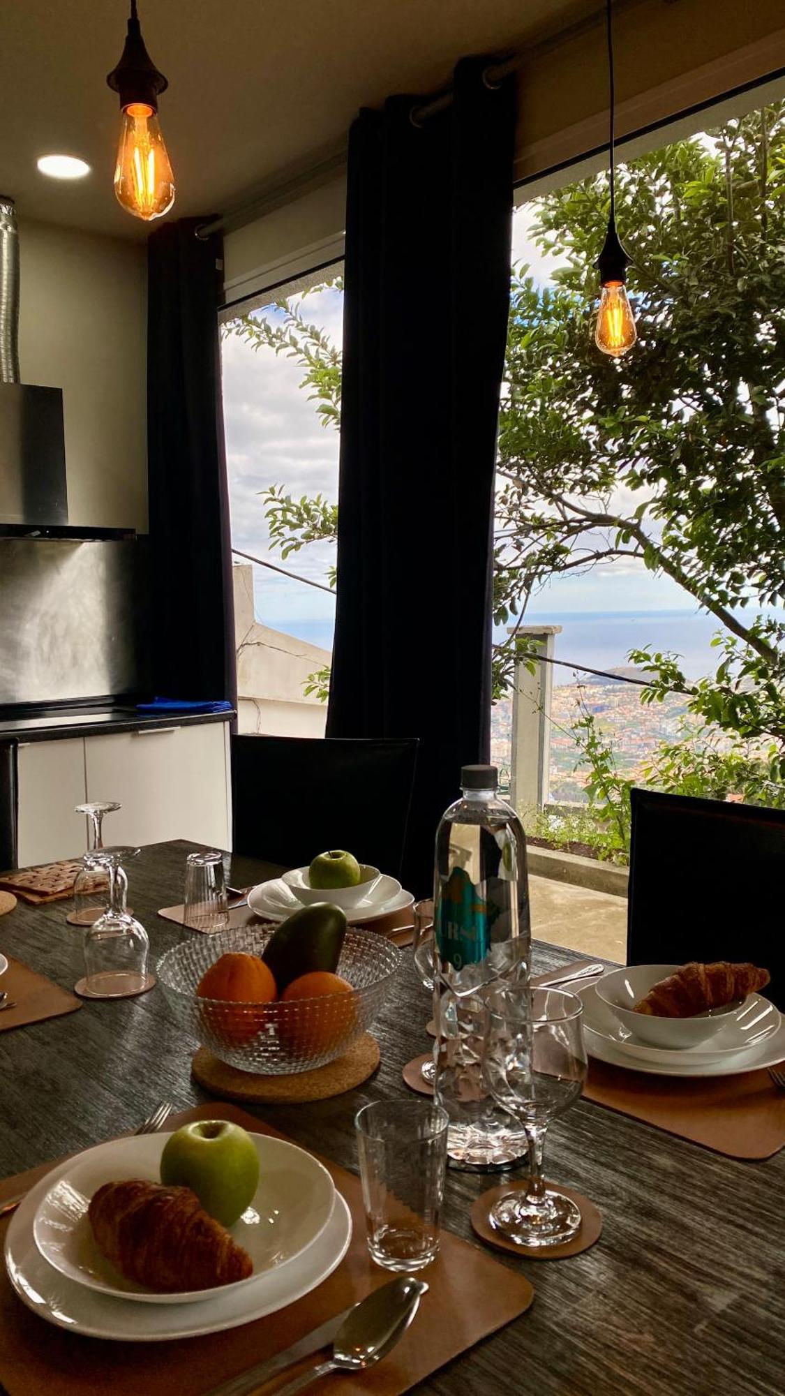 Geek - Open Space - 5m From 5 Attractions - Pool Year Round, Dining Pergola, Barbecue - Matrix Villaer