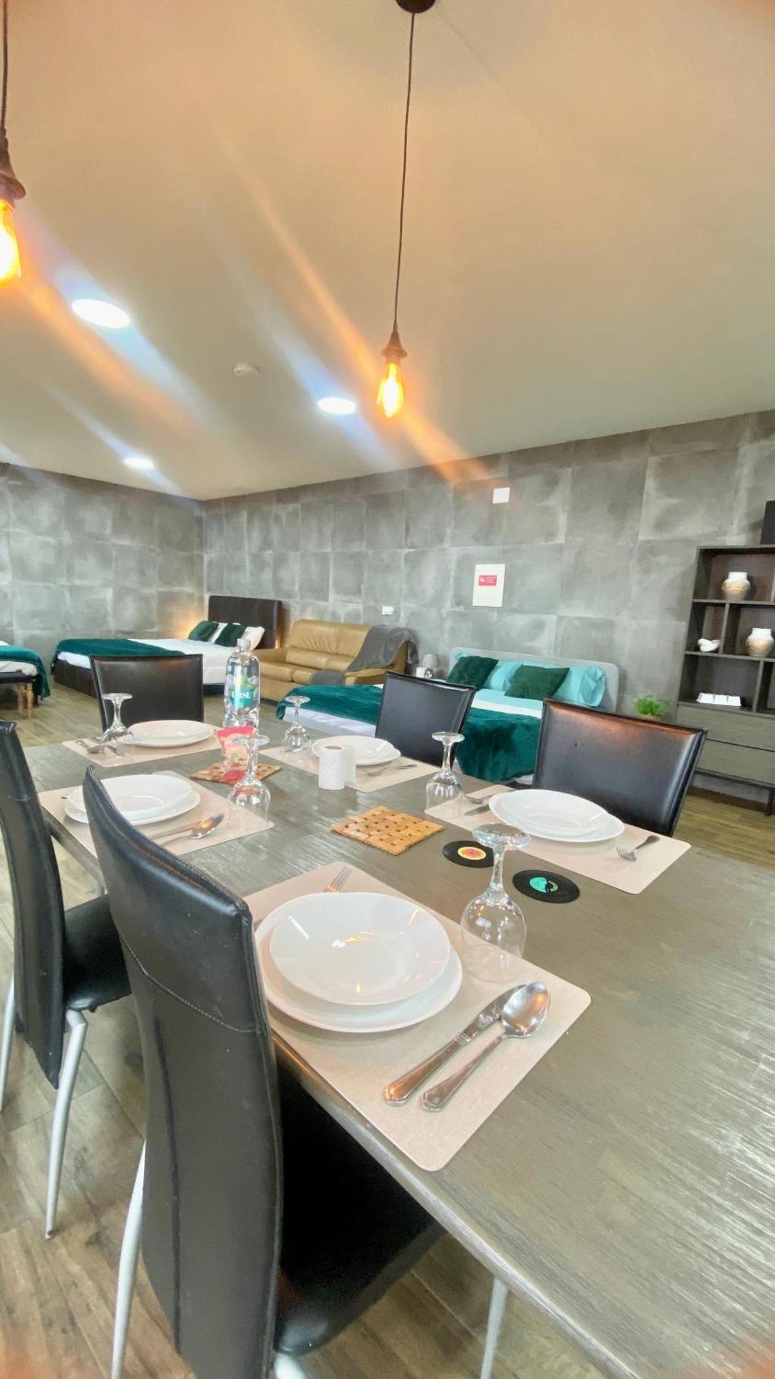 Villaer Geek - Open Space - 5m From 5 Attractions - Pool Year Round, Dining Pergola, Barbecue - Matrix *